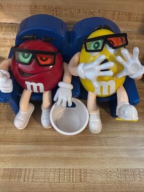 M&M'S | Other | Mms Swarm Telephone With Yellow And Blue Design